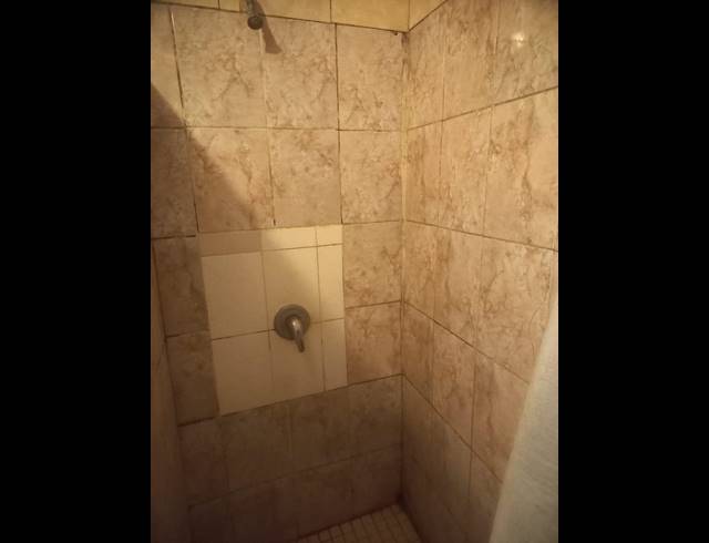 1 bed property to rent in MONDEOR